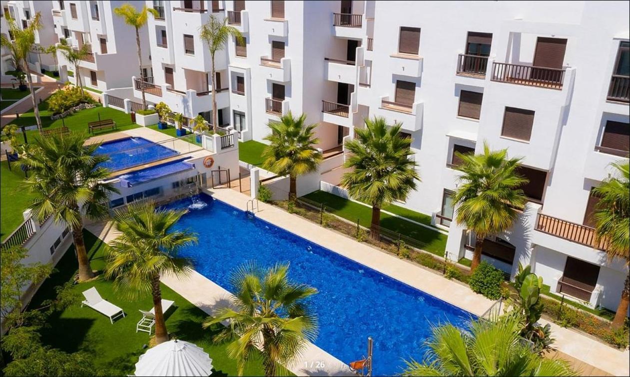 Apartamento En Salobrena Cerca Del Mar - Con Piscina, Gimnasio Y Garaje Exterior foto